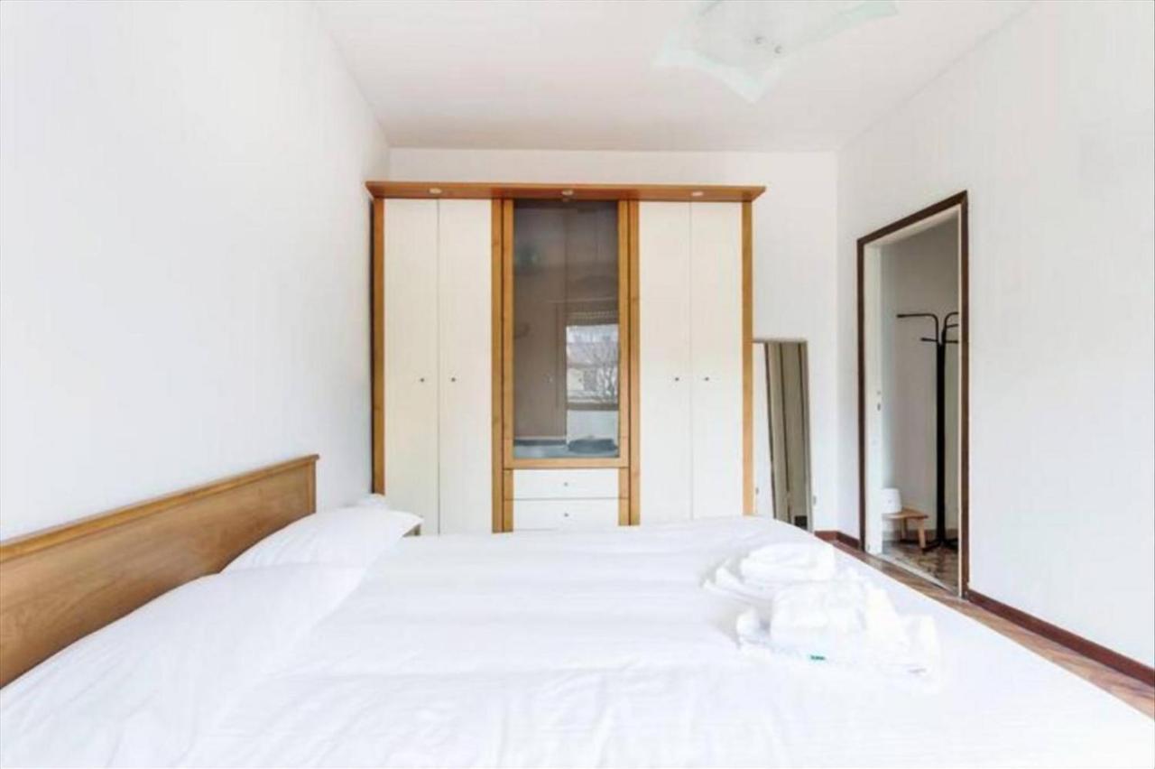 Porta Romana Comfortable Flat Con Balcone Milão Exterior foto